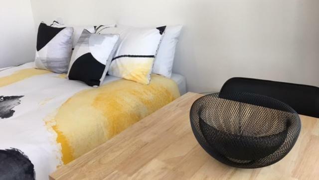 Port Lincoln Shark Apartment 3 ภายนอก รูปภาพ