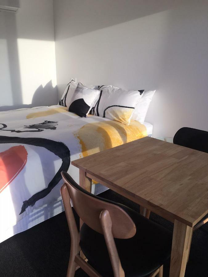 Port Lincoln Shark Apartment 3 ภายนอก รูปภาพ
