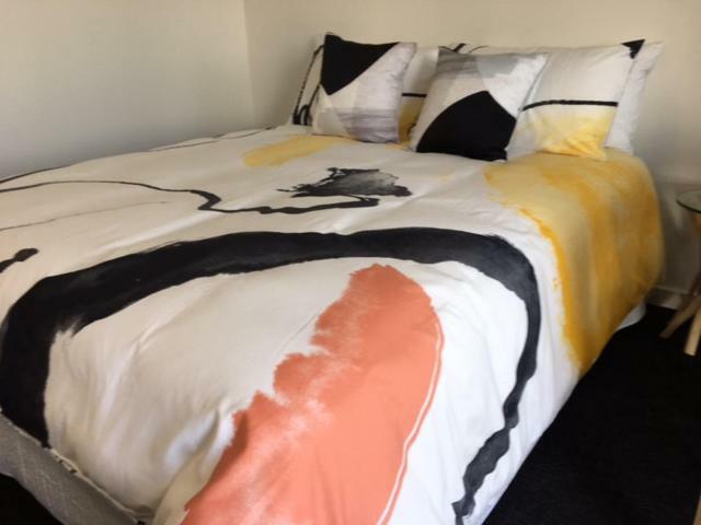 Port Lincoln Shark Apartment 3 ภายนอก รูปภาพ